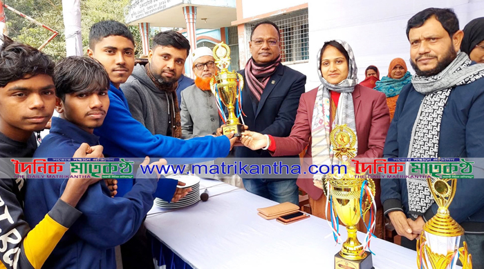  গোয়ালন্দে শীতকালীন ক্রীড়া প্রতিযোগিতার পুরস্কার বিতরণ